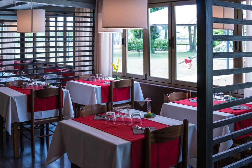 Ristorante Albergo Al Donatore Teor Экстерьер фото