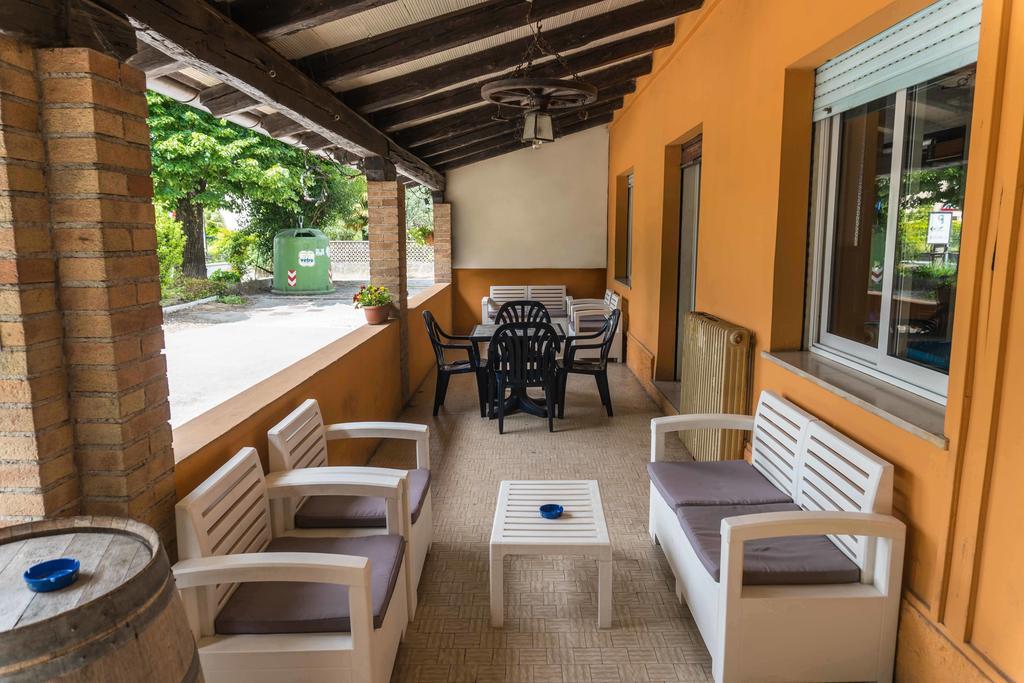 Ristorante Albergo Al Donatore Teor Экстерьер фото