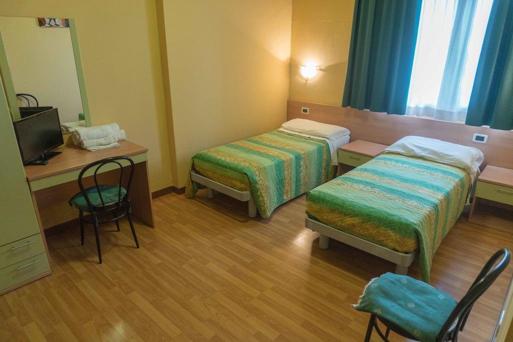 Ristorante Albergo Al Donatore Teor Номер фото